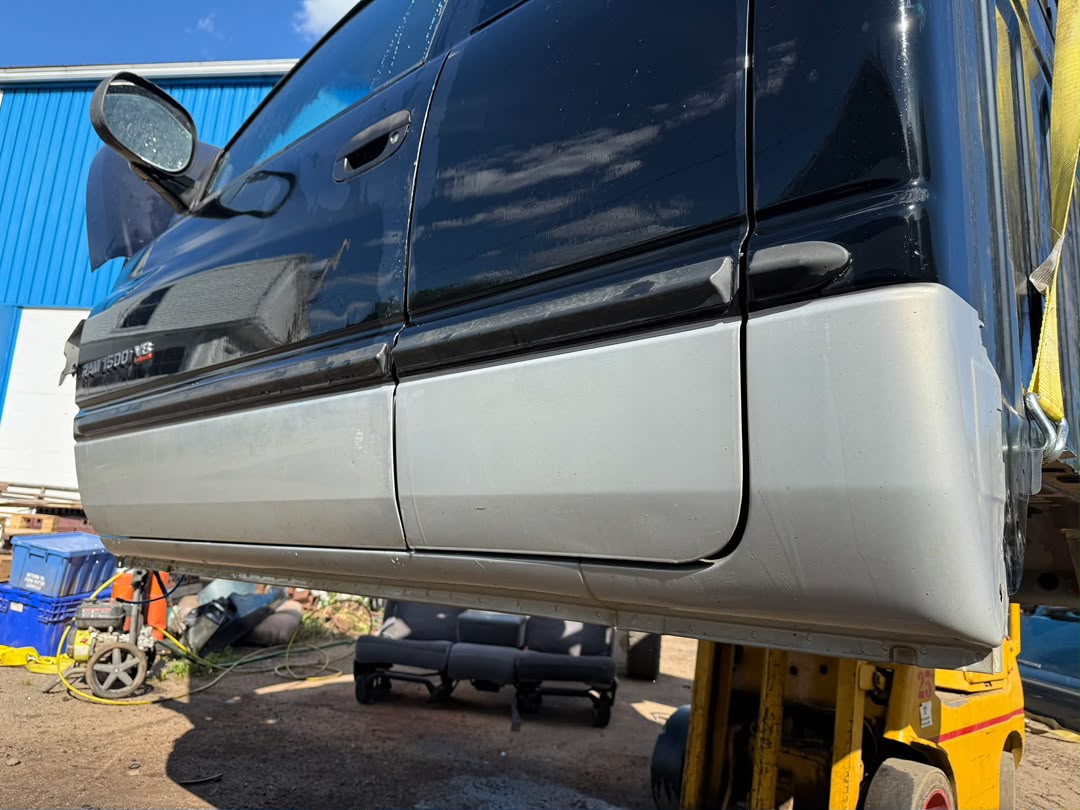 98-02 dodge ram southern ROT FREE quad CAB with doors